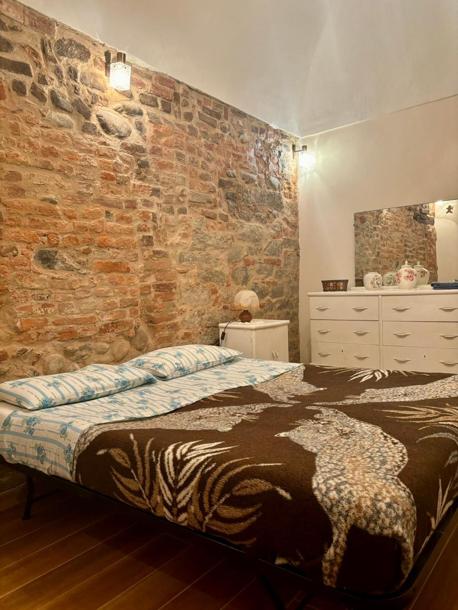 La Taverna Del Ricetto Candelo Exteriér fotografie
